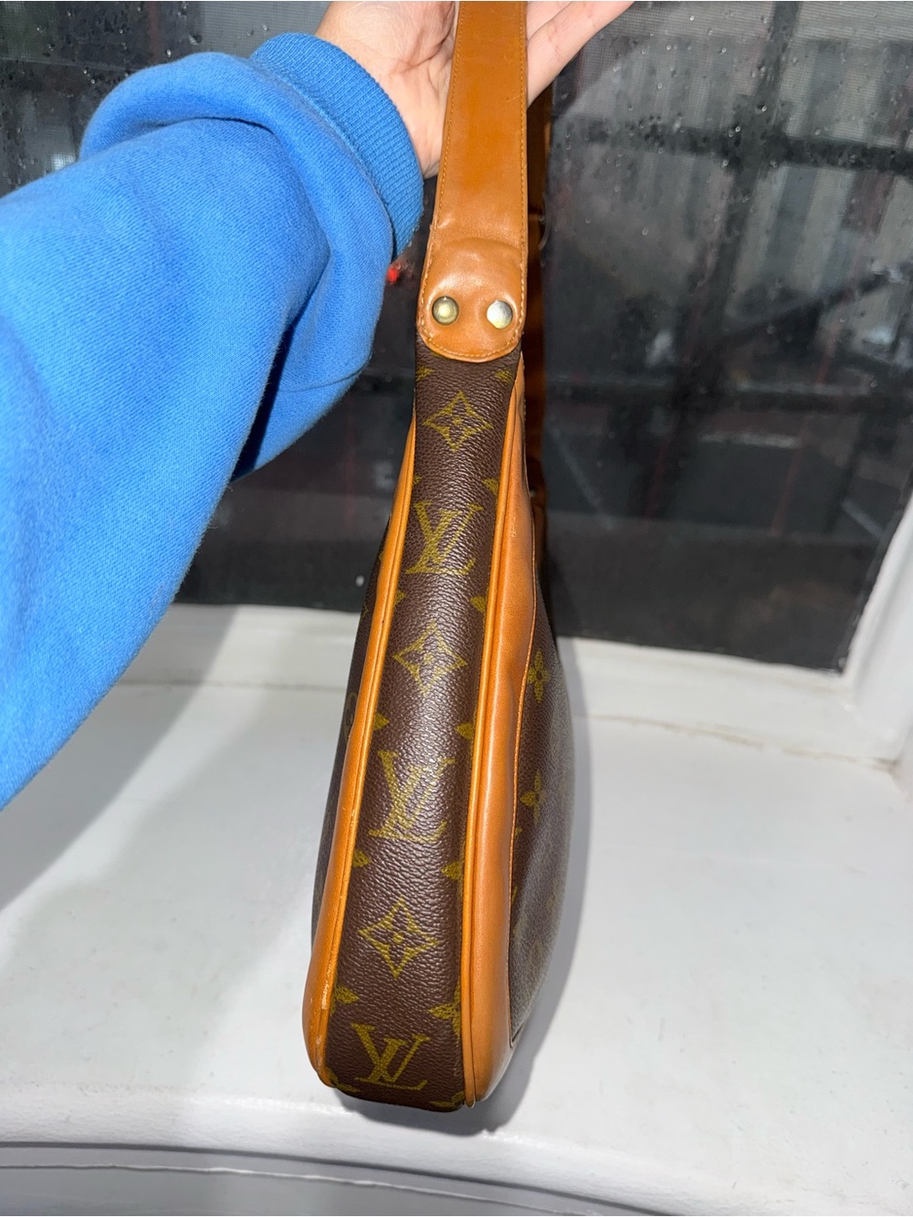 Louis Vuitton Rare Vintage 1970s French Company Boulogne Shoulder Bag - Picture 3 of 11